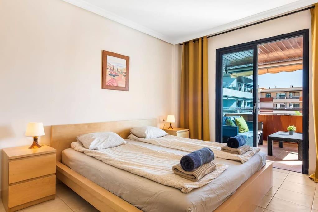 Bright And Welcoming Holiday Home Puerto de Santiago  Kültér fotó